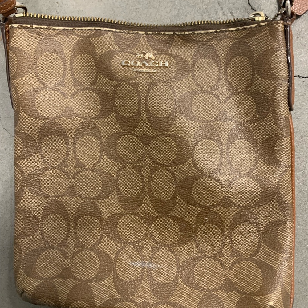 Couch shoulder satchel bag